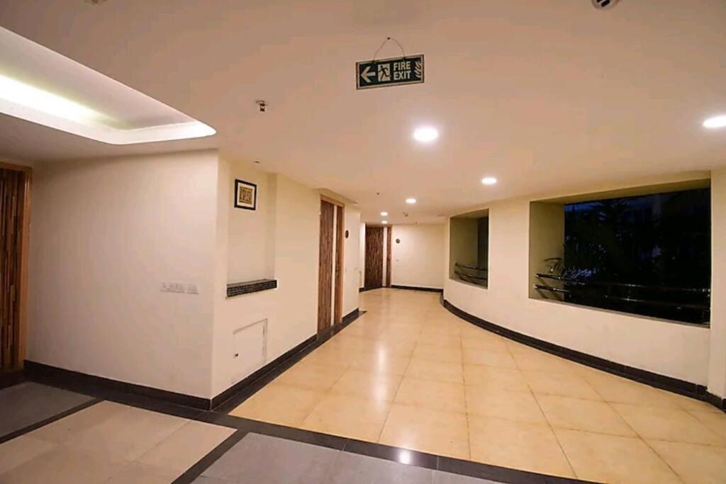 Elegant Xanadu Studio 604 -Pool, Airport, Cc2 Mall Kolkata Bagian luar foto
